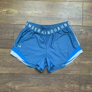 UNDERARMOUR shorts